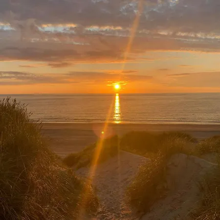 Dom wakacyjny By The North Sea Dunes In Rodhus